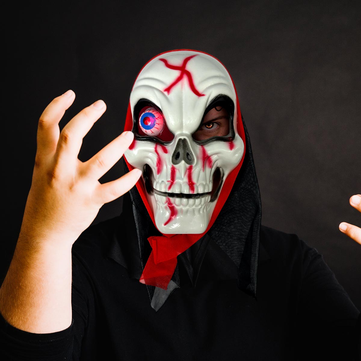 Miniatura 3 de Mascara La Muerte Ojo LED OF-1381